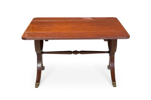 Mesa de centro "sofa table" de madera extensible en anchura