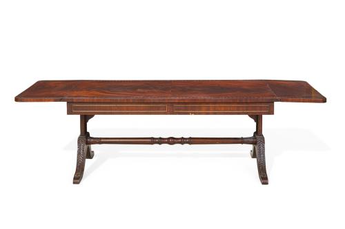 Mesa de centro "sofa table" de madera extensible a lo largo