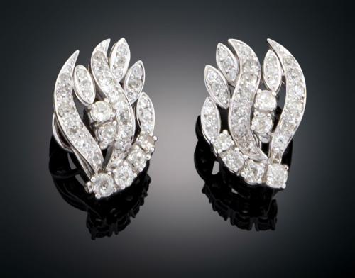 PAREJA DE PENDIENTES DE DIAMANTES ESTILO MID-CENTURY
