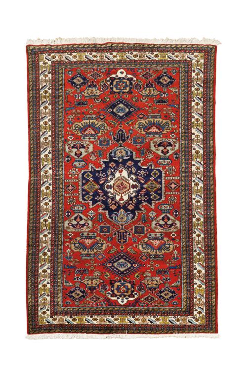 166   -  <p><span class="object_title">Alfombra Ardebil Persa tejida en Irán a mediados del siglo XX.</span><br></p>