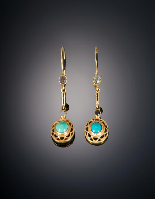 725   -  <p><span class="object_title">PENDIENTES LARGOS VINTAGE </span></p>