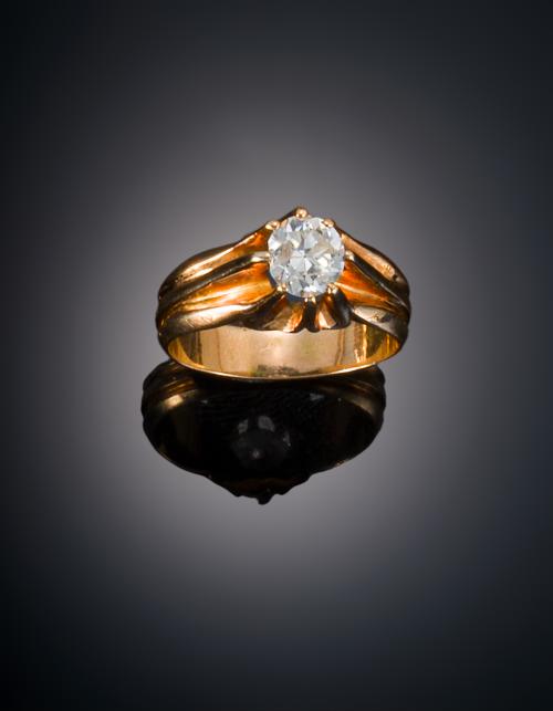 878   -  <p><span class="object_title">SORTIJA CON DIAMANTE TALLA ANTIGUA 1,05CT </span></p>