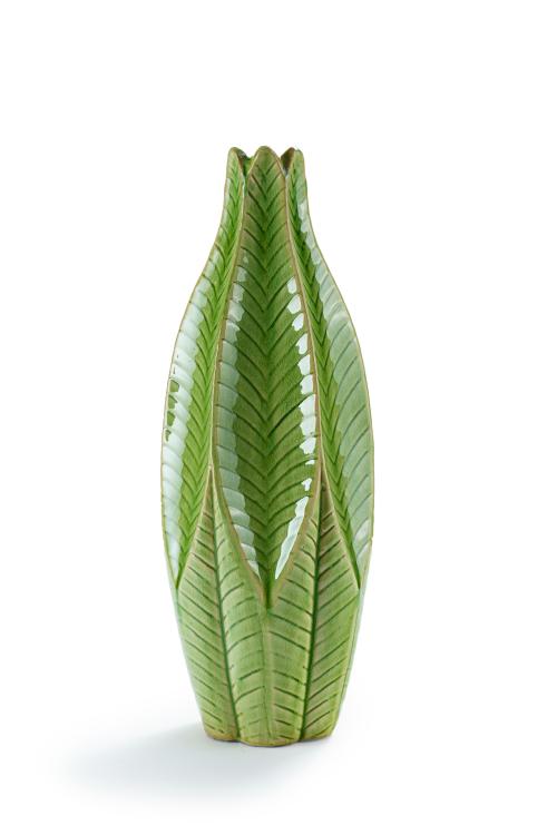 659   -  <p><span class="object_title">Jarrón de hojas en cerámica esmaltada en verde, posiblemente Italia, años 60.</span><br></p>