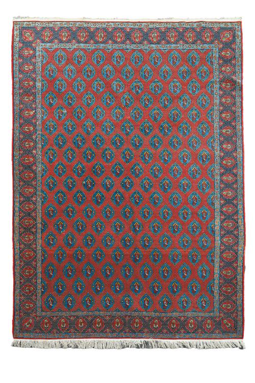 33   -  <p><span class="object_title">Importante alfombra persa Natanz en lana y seda. C. 1920.</span><br></p>