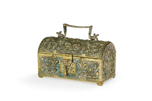 111   -  <p><span class="object_title">Cofre-joyero en bronce dorado. S. XIX</span><br></p>