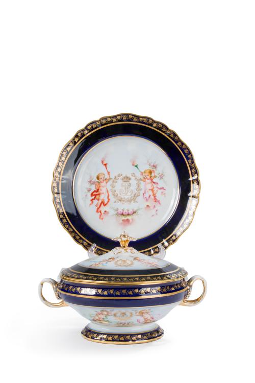 214   -  <p><span class="object_title">Lote de porcelana centroeuropea, C. 1900.</span><br></p>