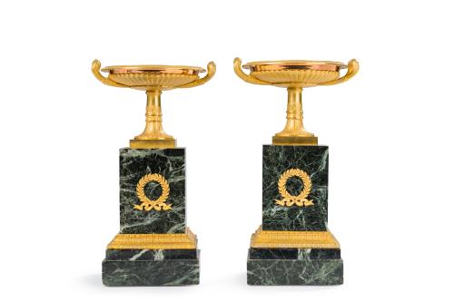 Pareja de copas Restauracion, C.1830.