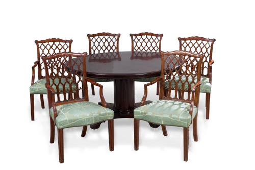 Juego de comedor de estilo Regencia, formado por: