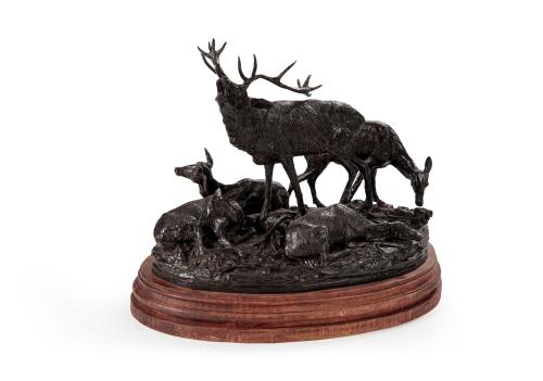 247   -  <p><span class="object_title">FRANCISCO BONILLA VILLALBA (1920-1978)<br/>"Berrea de Venados"<br/>Escultura en bronce pavonado sobre peana en madera. Firmado. </span><br></p>