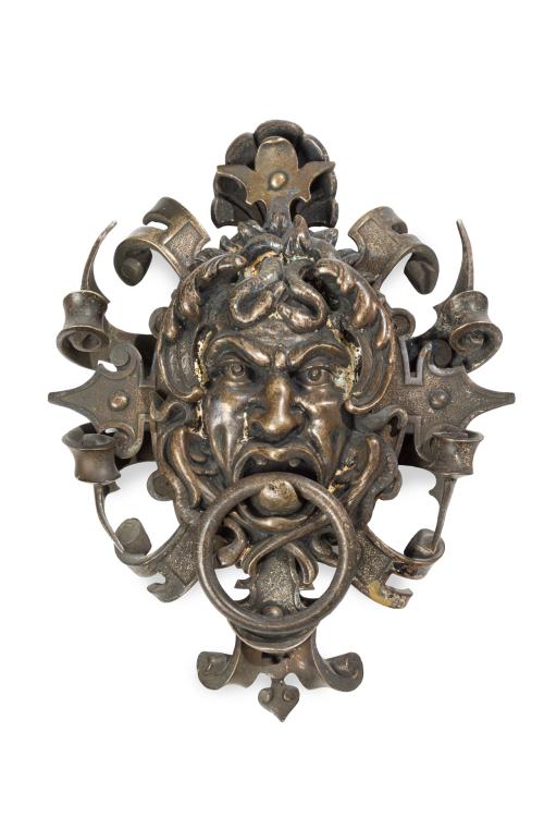 222   -  <p><span class="object_title">Aldaba en hierro, posiblemente Florencia, S. XIX. </span><br></p>