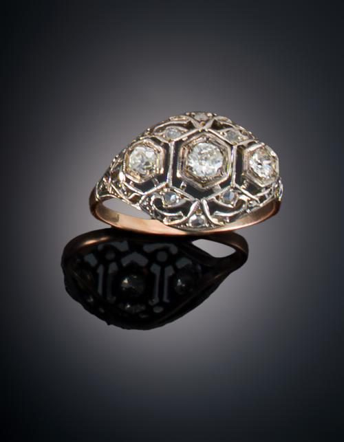 833   -  <p><span class="object_title">SORTIJA DÉCO CON DIAMANTES</span></p>