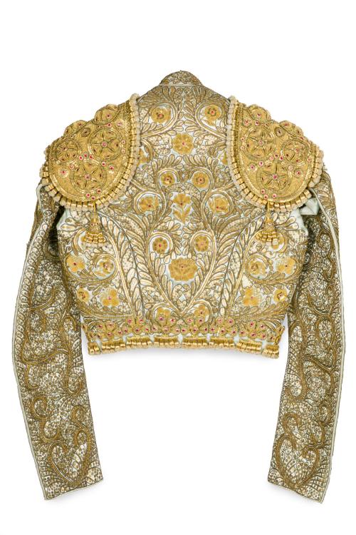 TRAJE DE LUCES DE MANOLETE EN ESPUMA DE MAR Y ORO.Compues