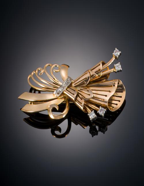 873   -  <p><span class="object_title">BROCHE RETRO DISEÑO DE RAMO</span></p>