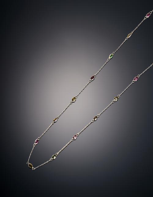 734   -  <p><span class="object_title">CADENA CON TURMALINAS </span></p>