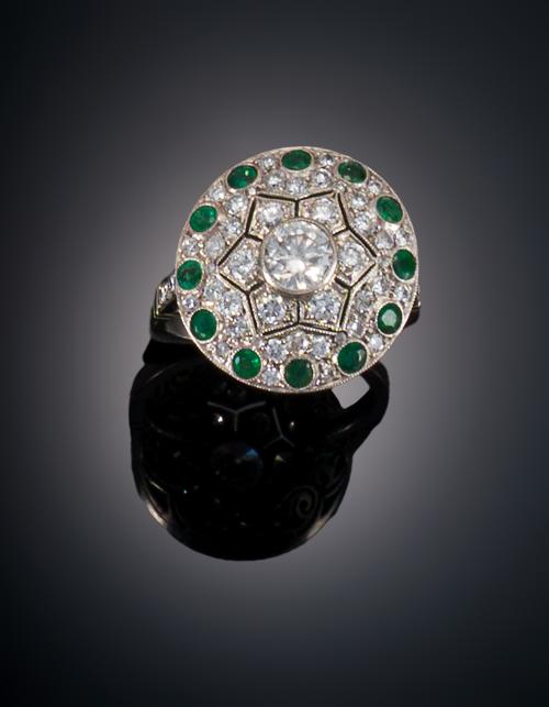 851   -  <p><span class="object_title">SORTIJA ROSETÓN ESTILO ART DÉCO</span></p>