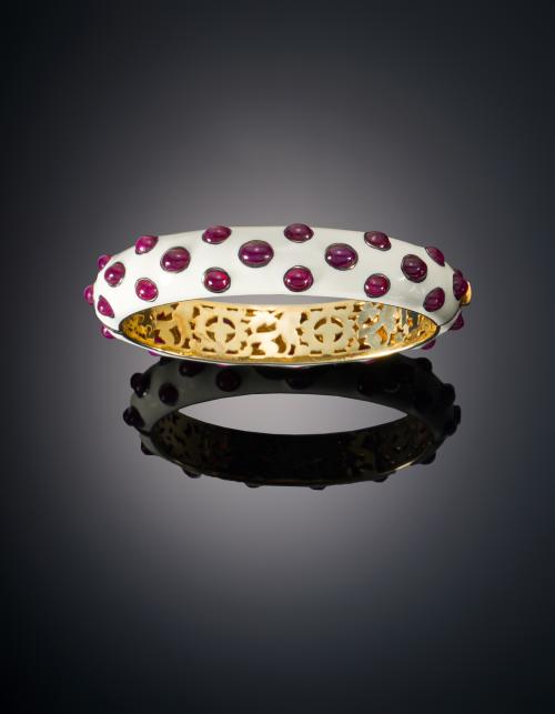 751   -  <p><span class="object_title">BRAZALETE RÍGIDO ESMALTADO </span></p>