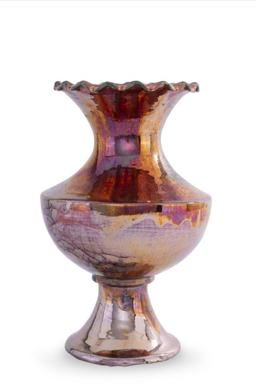 173   -  <p><span class="object_title">Jarrón en cerámica de reflejo, Triana, Sevilla, años 30.</span><br></p>