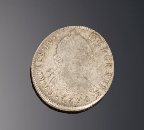 732   -  <p><span class="object_title">MONEDA DE PLATA CARLOS IV BUSTO C.III 1790 I.J ORDINAL IV LIMA</span></p>