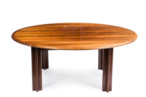 455   -  <p><span class="object_title">Mesa de centro circular vintage en madera de palisandro.<br/></span><br></p>