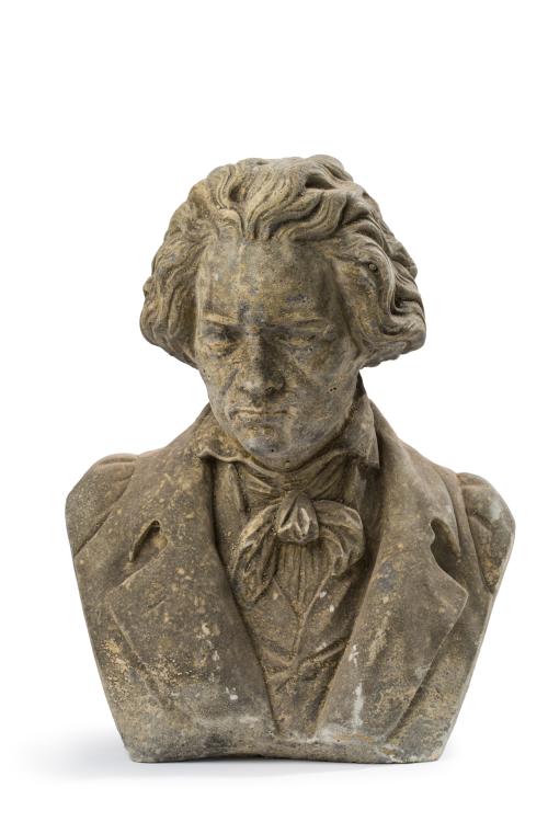 3   -  <p><span class="object_title">"Beethoven"<br/>Escultura de exterior en arenisca.<br/></span><br></p>