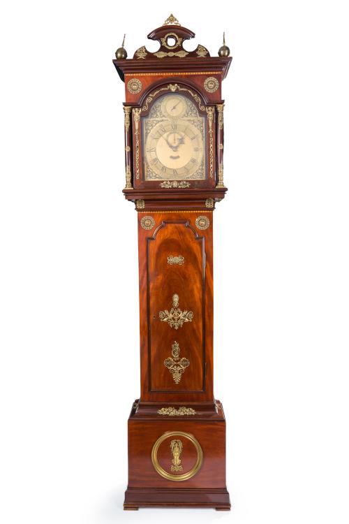 79 - <p><span class="object_title">JOHN ELLICOT (1706-1772)<br/>Reloj grandfather, Inglaterra, S. XVIII.</span><br></p>