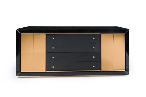 473   -  <p><span class="object_title">Mueble aparador, años 80.</span><br></p>