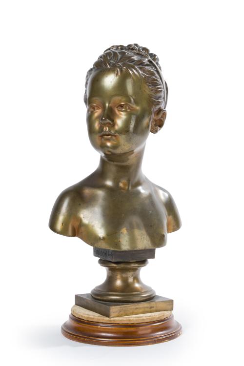 153 - <p><span class="object_title">ESCUELA FRANCESA, FINALES S. XIX.<br/>"Busto de niña"<br/>Siguiendo modelos de Jean-Antoine Houdon (Versalles, 1741- París, 1828)</span></p>