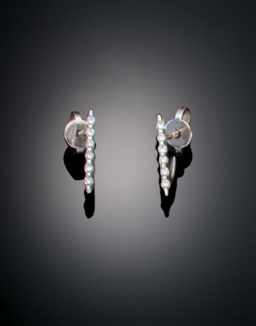 1104   -  <p><span class="object_title">PENDIENTES CORTOS GEOMÉTRICOS  </span></p>