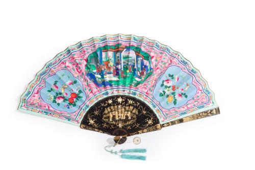 51 - <p><span class="object_title">Abanico pericón chino "de las Mil Caras", C. 1860. En su estuche.</span><br></p>