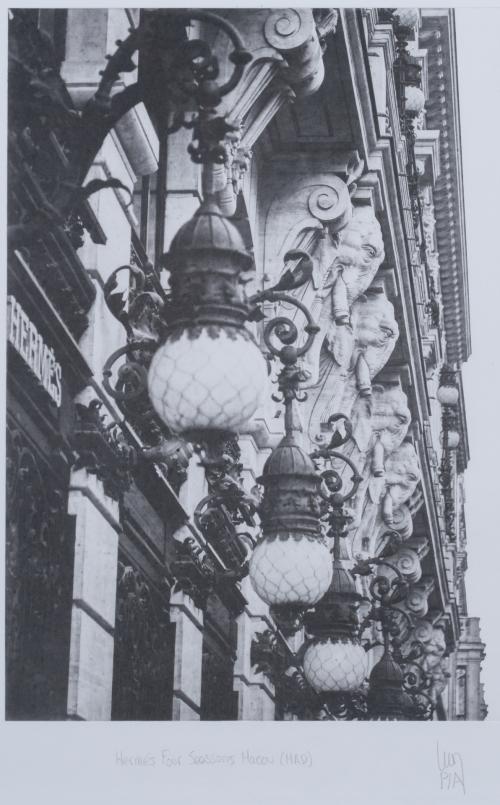 844   -  <p><span class="object_author">IVÁN ABANADES (Madrid, 1977) - Pack Hermès Four Seasons Macau (MAD)</span></p>