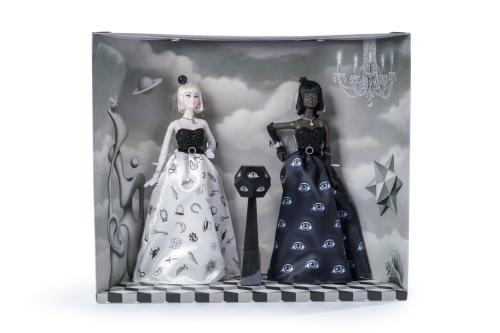 894   -  <p><span class="object_author">MARK RYDEN (EEUU, 1963) - Mark Ryden x Barbie at the Surrealist Ball (Barbie en el Baile Surrealista).<br/></span></p>