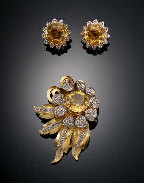 1034   -  <p><span class="object_title">CONJUNTO DE BROCHE Y PENDIENTES, AÑOS 40.</span></p>