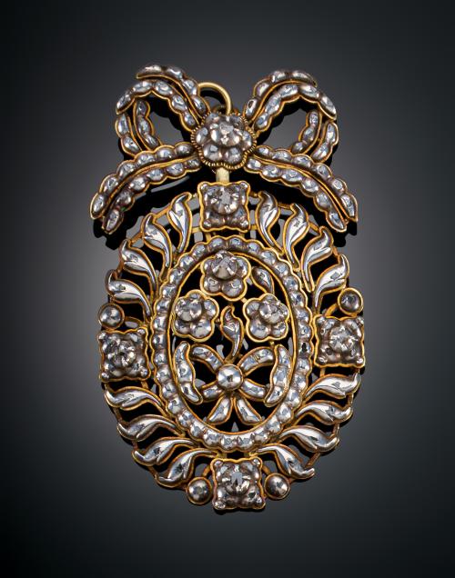 1032   -  <p><span class="object_title">COLGANTE CATALÁN, C. 1800</span></p>