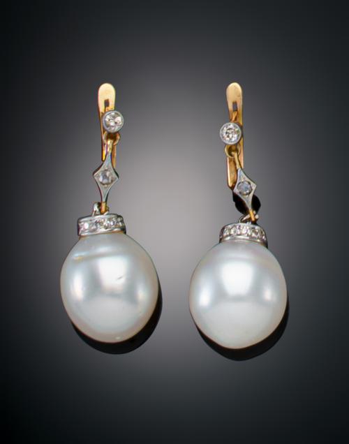PENDIENTES ART DÉCO CON PERLA NATURAL Y DIAMANTES