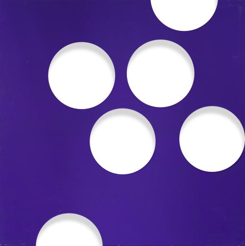 351   -  <p><span class="object_author">BERTA JAYO (Santander, 1971) - Lona morada con agujeros</span></p>