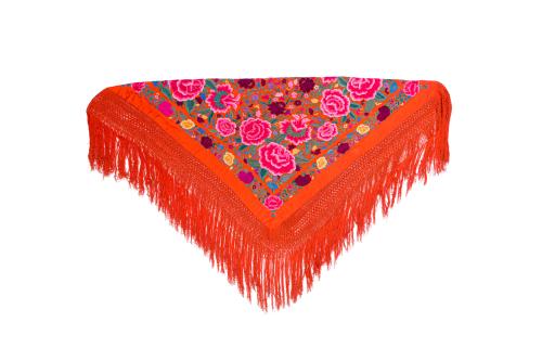 45   -  <p><span class="object_title">Mantón de Manila en seda color caldero, C. 1900.<br/>Con rica decoración bordada de grandes peonías y flores de vivo colorido, gran registro de macramé. </span><br></p>
