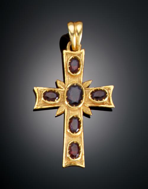 1018   -  <p><span class="object_title">GOLGANTE CON CRUZ DE GRANATES</span></p>