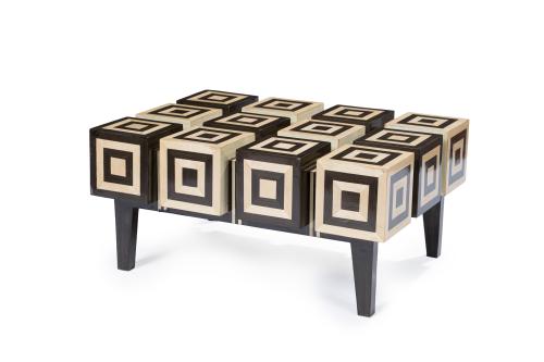 Mesa de centro, según Ondulation de Aymeric Lefort. Reali