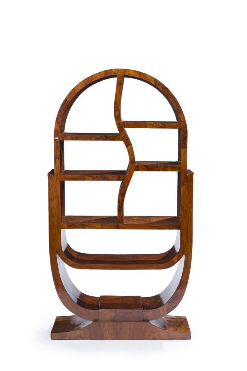 Estantería, estilo Art Decó. Realizada en madera chapada 