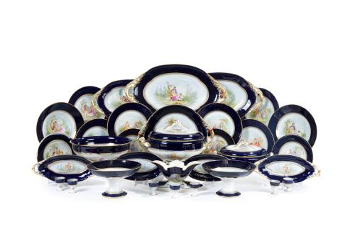 WILLIAM GUÉRIN, Limoges, Francia  (1891-1932)Extensa vaji