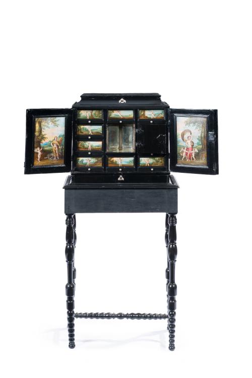 Exquisito cabinet flamenco, S. XVII.En madera ebonizada c