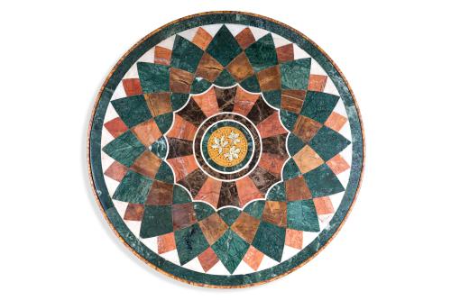 Mesa velador, Nápoles, Italia, S. XIX.En madera exótica y