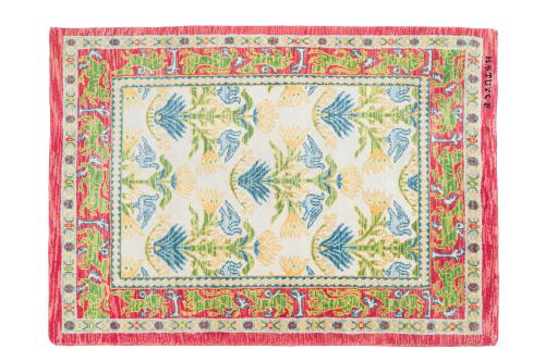 Alfombra Cuenca en lana con decoración de motivos zoomorfos