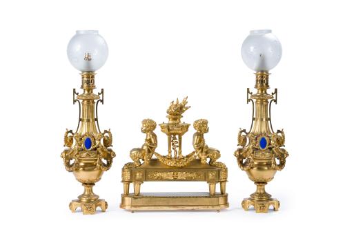 Conjunto decorativo Imperio en bronce dorado al mercurio, F