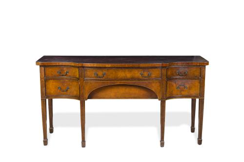 Sideboard inglés, S. XIX.En madera tallada de roble con f