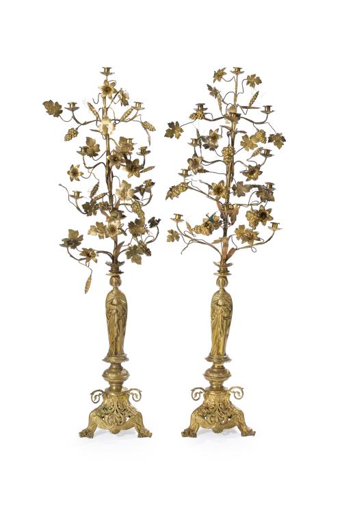 Pareja de antiguos candelabros de iglesia con 11 brazos de 