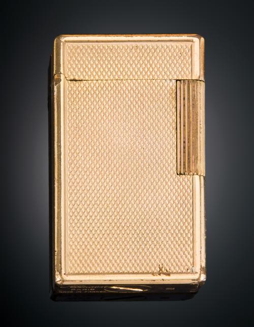 984   -  <p><span class="object_title">ST. DUPONT</span></p>