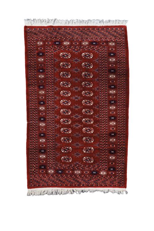 182   -  <p><span class="object_title">Alfombra persa Bukhara en lana. </span><br></p>