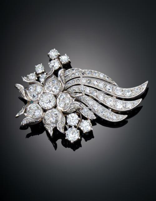 BROCHE EN ORO BLANCO DE 18 K CON DIAMANTES 