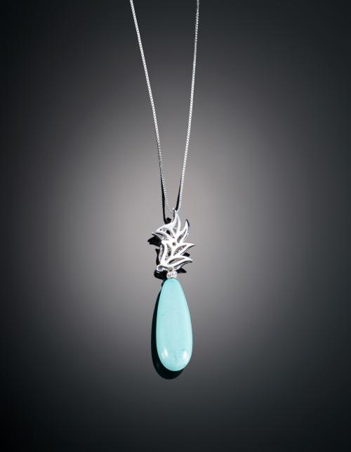 COLGANTE CON TURQUESA Y DIAMANTES 